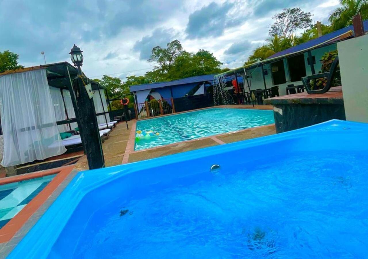 Llano Dorado Hotel Campestre Granja Campo Alegre Bagian luar foto