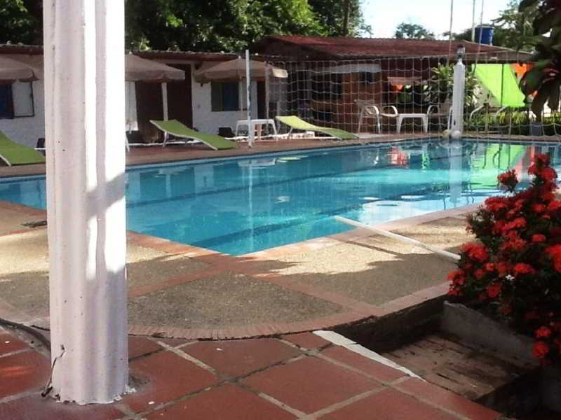 Llano Dorado Hotel Campestre Granja Campo Alegre Bagian luar foto